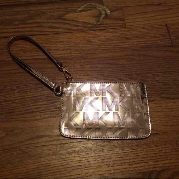 Rose Gold Michael Kors Small Wristlet - Picture 1 of 4
